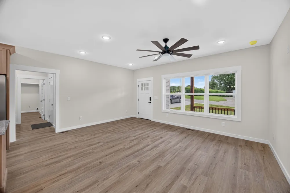 8634 Holmes Creek Rd Smithville, TN 37166