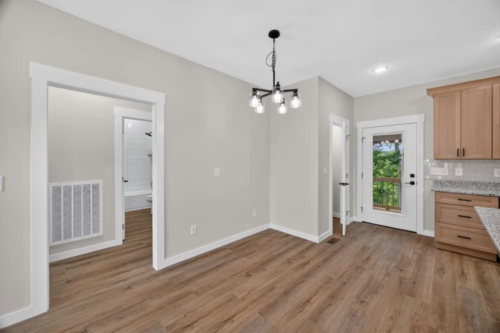 8634 Holmes Creek Rd Smithville, TN 37166