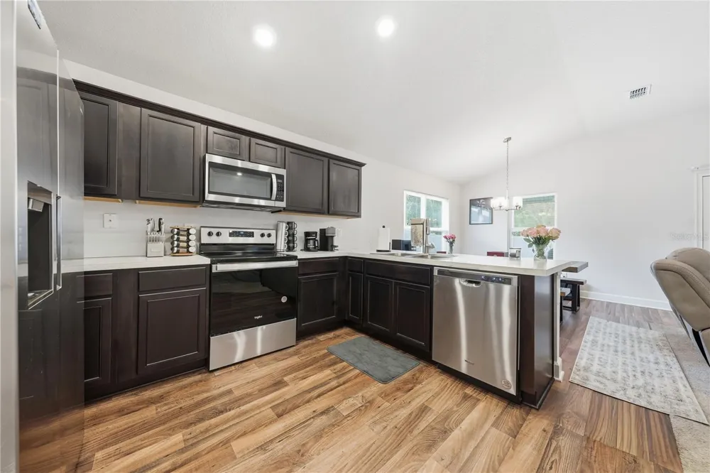 8058 BELSAY CIRCLE Jacksonville, FL 32219