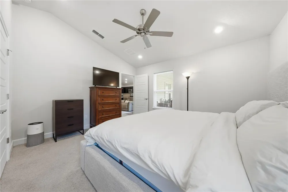 8058 BELSAY CIRCLE Jacksonville, FL 32219