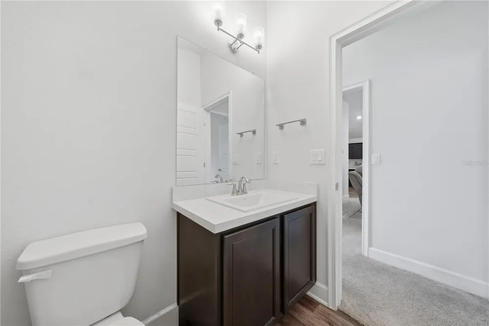 8058 BELSAY CIRCLE Jacksonville, FL 32219