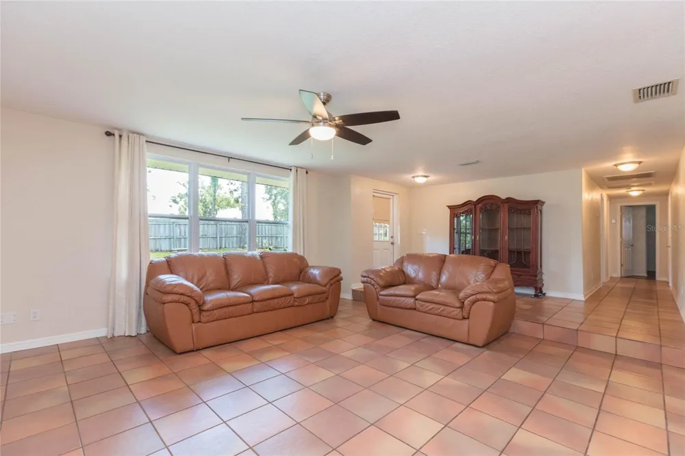 8719 HANDCART ROAD Wesley Chapel, FL 33545