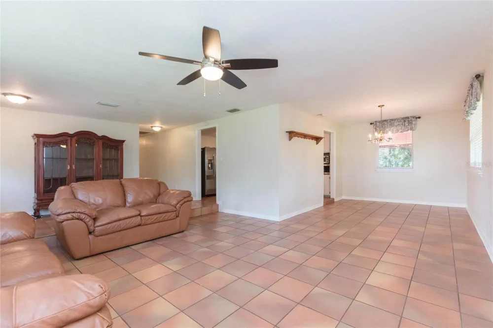 8719 HANDCART ROAD Wesley Chapel, FL 33545