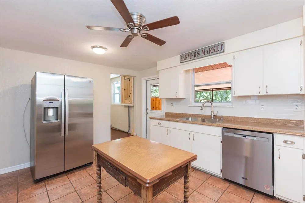 8719 HANDCART ROAD Wesley Chapel, FL 33545