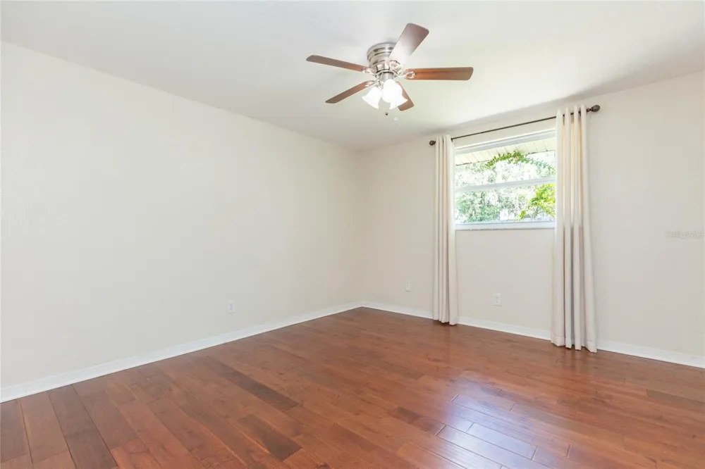 8719 HANDCART ROAD Wesley Chapel, FL 33545
