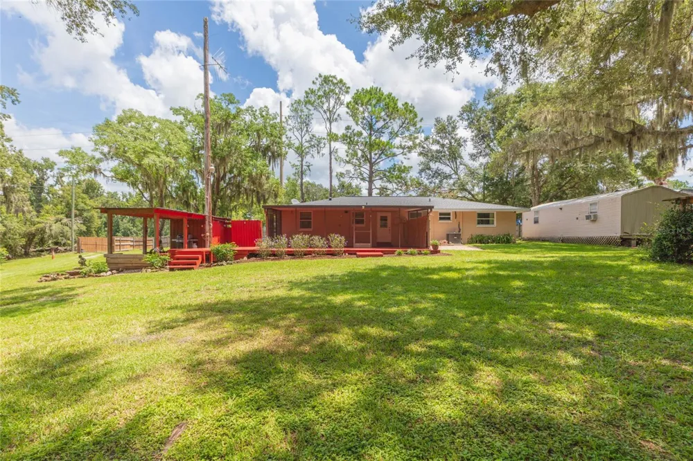 8719 HANDCART ROAD Wesley Chapel, FL 33545