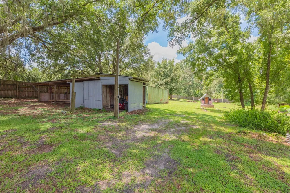 8719 HANDCART ROAD Wesley Chapel, FL 33545