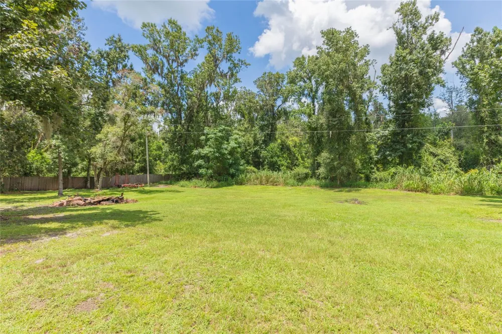 8719 HANDCART ROAD Wesley Chapel, FL 33545