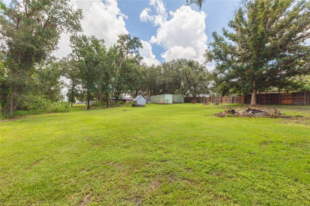 8719 HANDCART ROAD Wesley Chapel, FL 33545