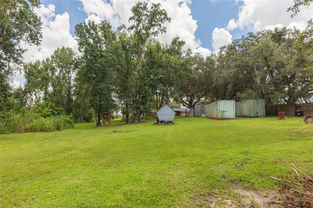 8719 HANDCART ROAD Wesley Chapel, FL 33545