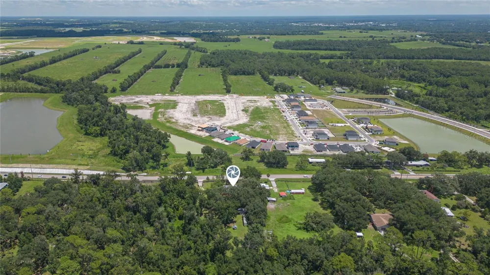 8719 HANDCART ROAD Wesley Chapel, FL 33545