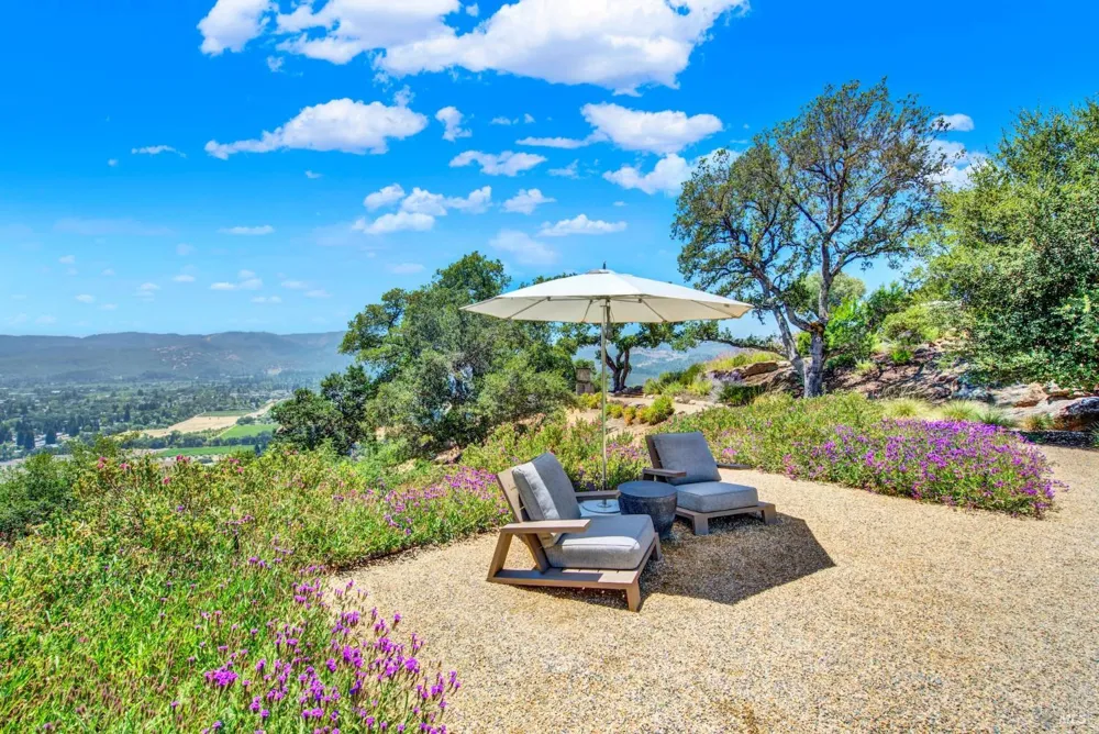 860 Meadowood Lane St. Helena, CA 94574