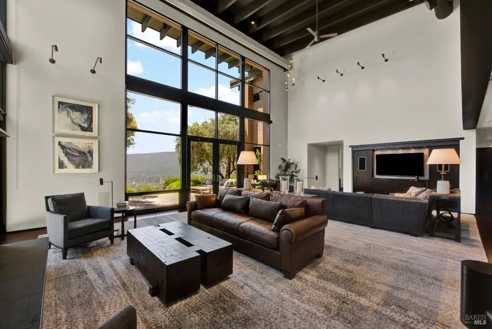860 Meadowood Lane St. Helena, CA 94574