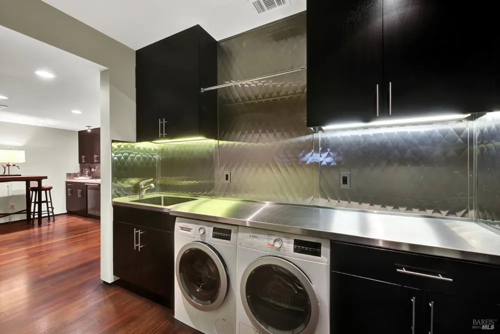 860 Meadowood Lane St. Helena, CA 94574
