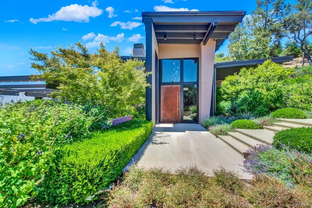 860 Meadowood Lane St. Helena, CA 94574