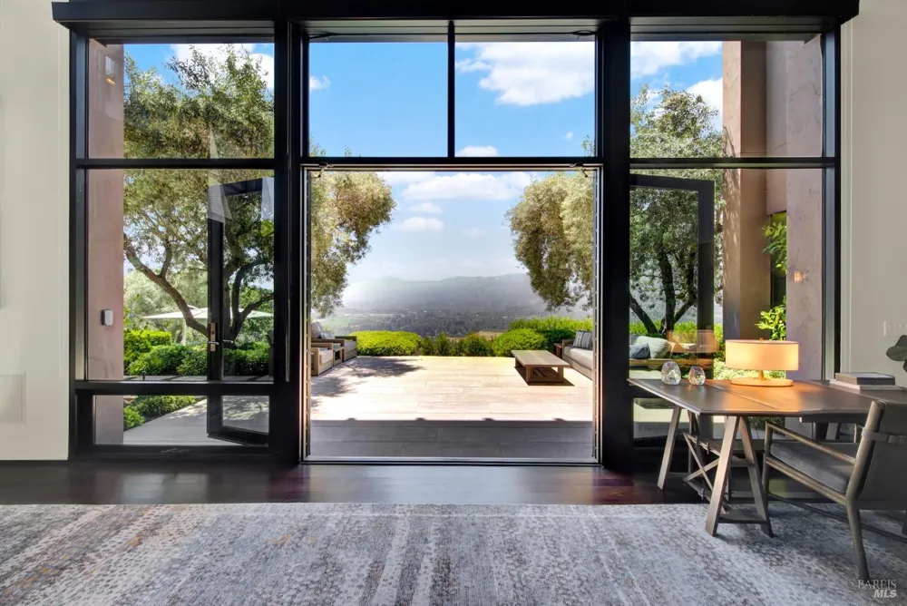 860 Meadowood Lane St. Helena, CA 94574