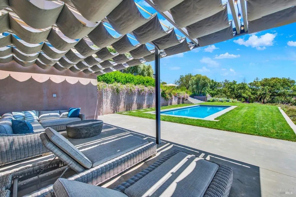 860 Meadowood Lane St. Helena, CA 94574