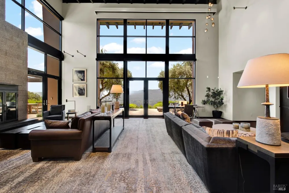 860 Meadowood Lane St. Helena, CA 94574