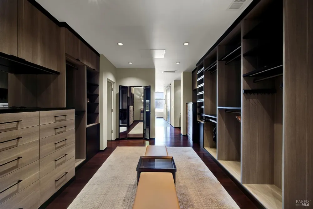 860 Meadowood Lane St. Helena, CA 94574