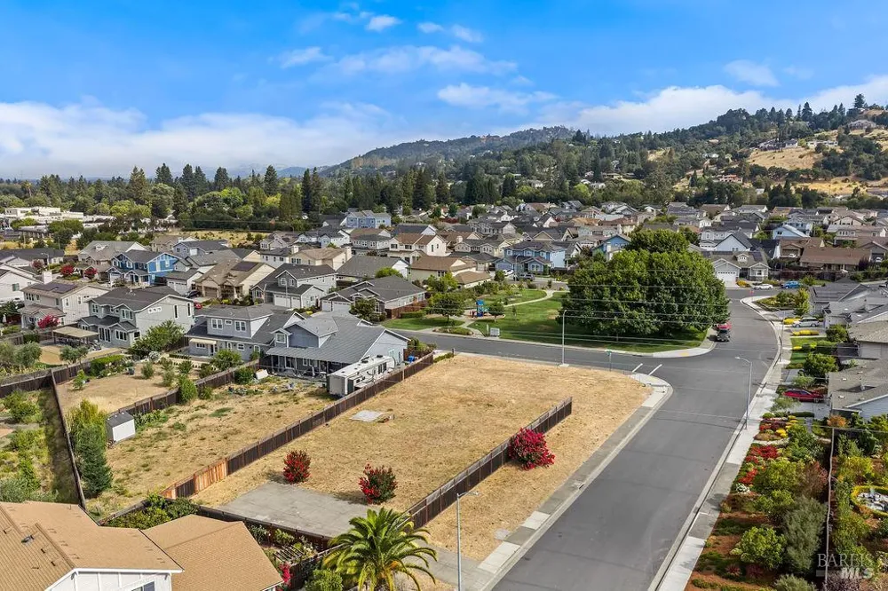 4645 Paulette Place Santa Rosa, CA 95403