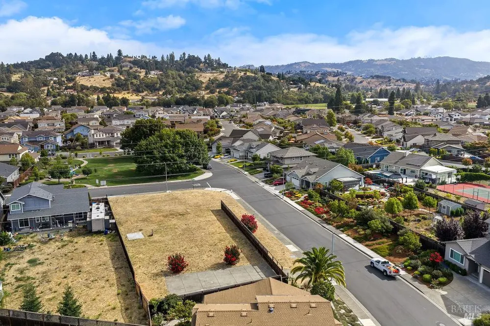 4645 Paulette Place Santa Rosa, CA 95403