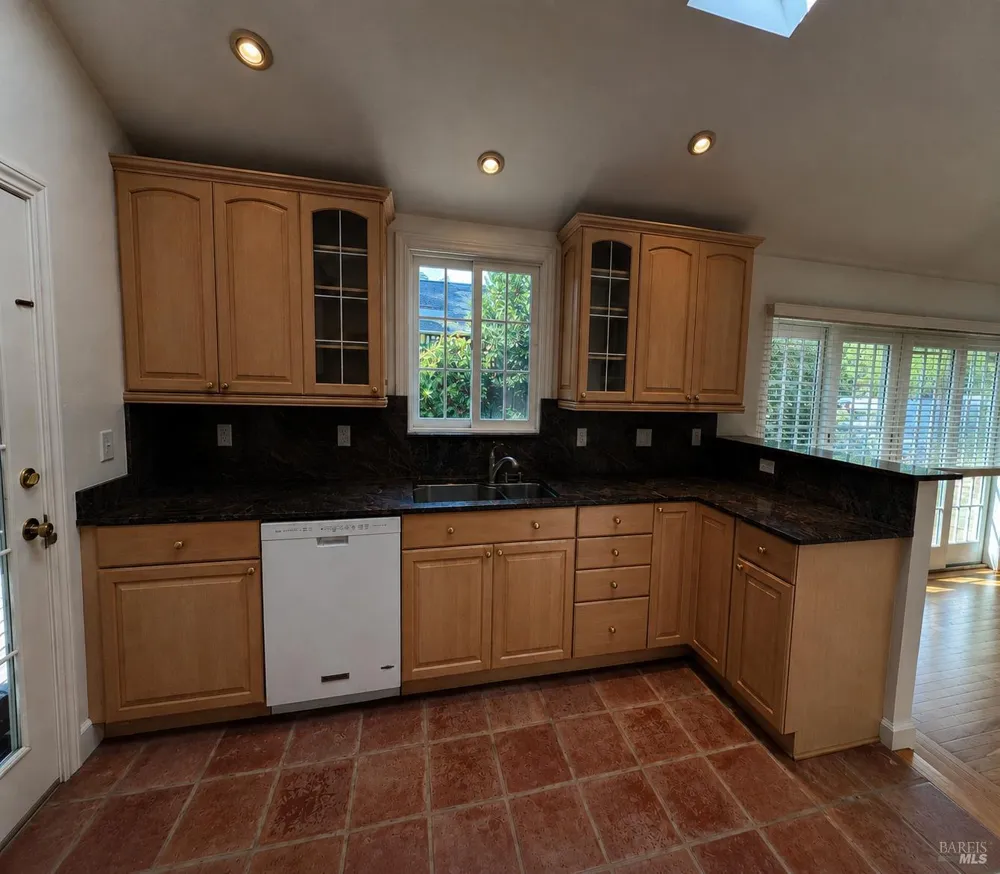 200 The Alameda San Anselmo, CA 94960
