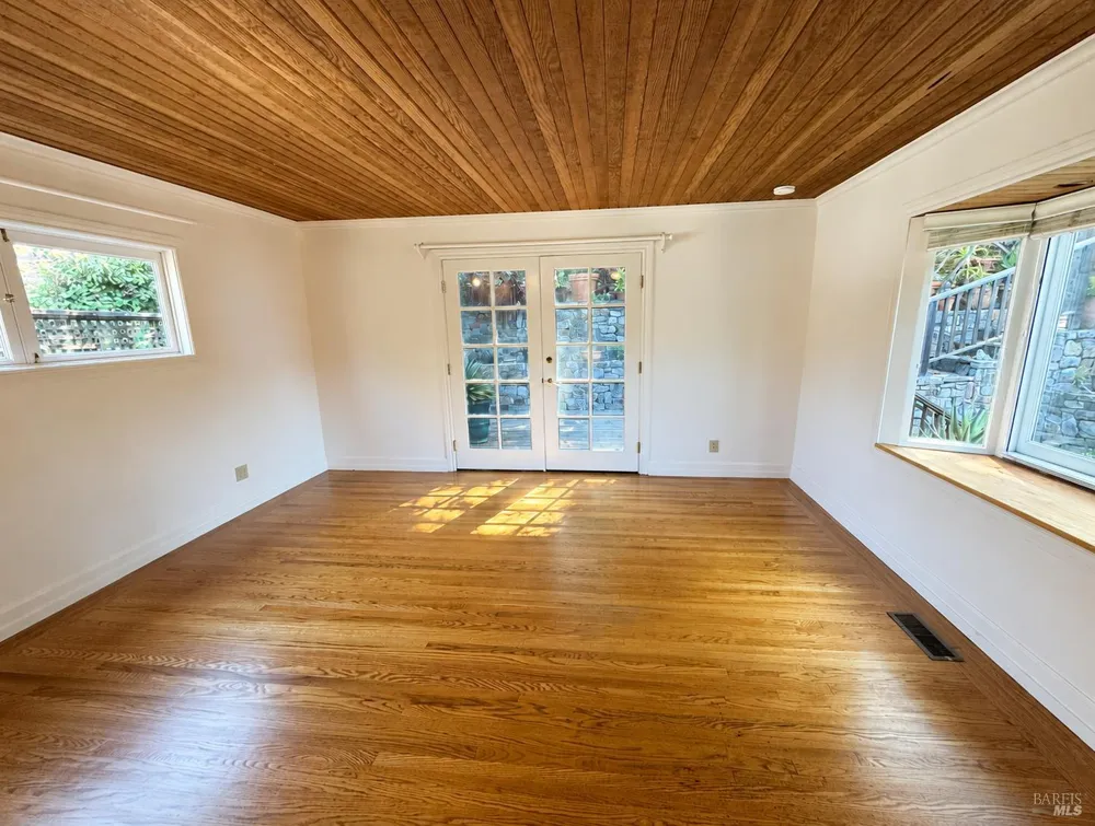 200 The Alameda San Anselmo, CA 94960