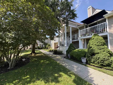 550 Central Ave