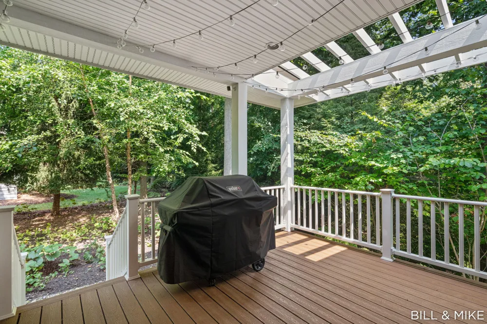 150 West Shore Woods Douglas, MI 49406