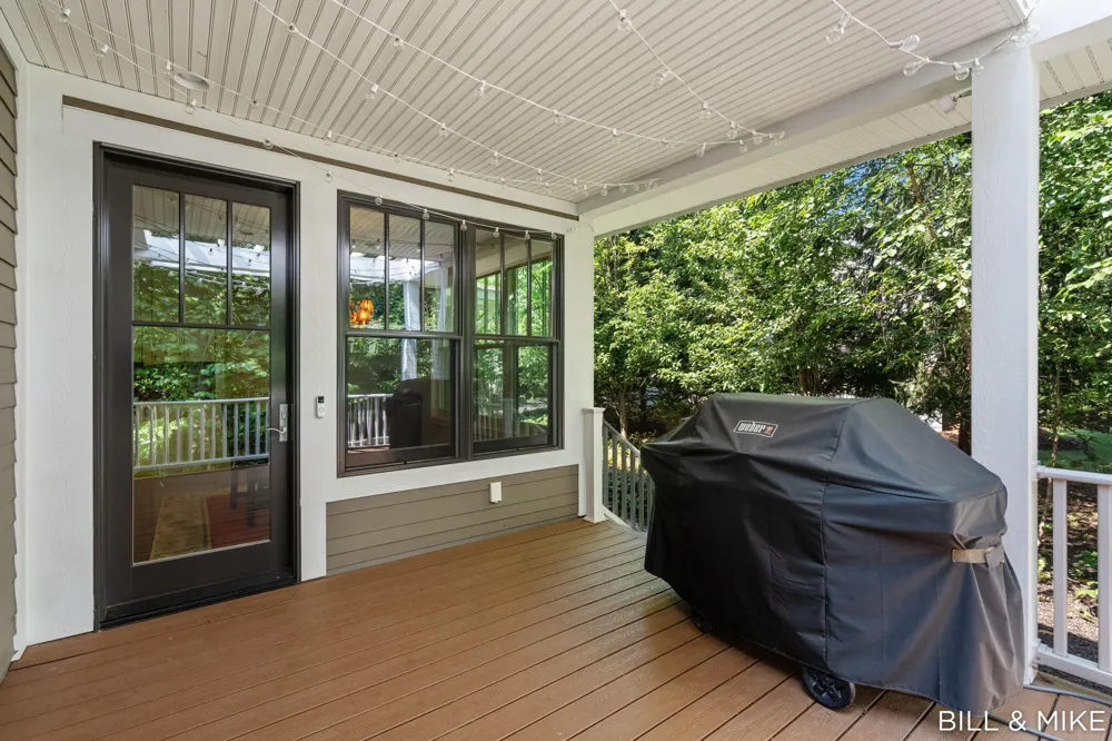 150 West Shore Woods Douglas, MI 49406