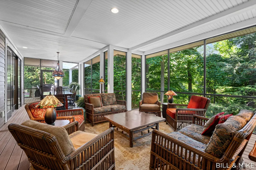 150 West Shore Woods Douglas, MI 49406