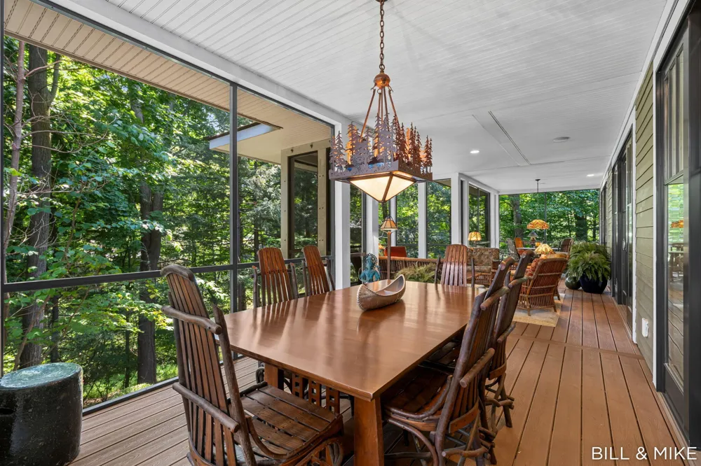 150 West Shore Woods Douglas, MI 49406