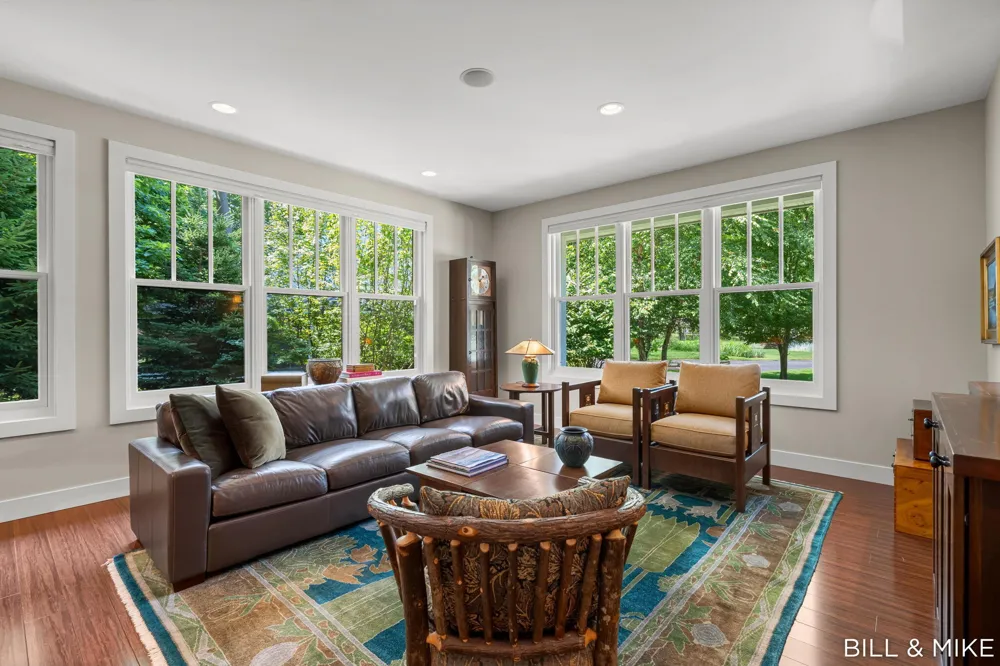 150 West Shore Woods Douglas, MI 49406