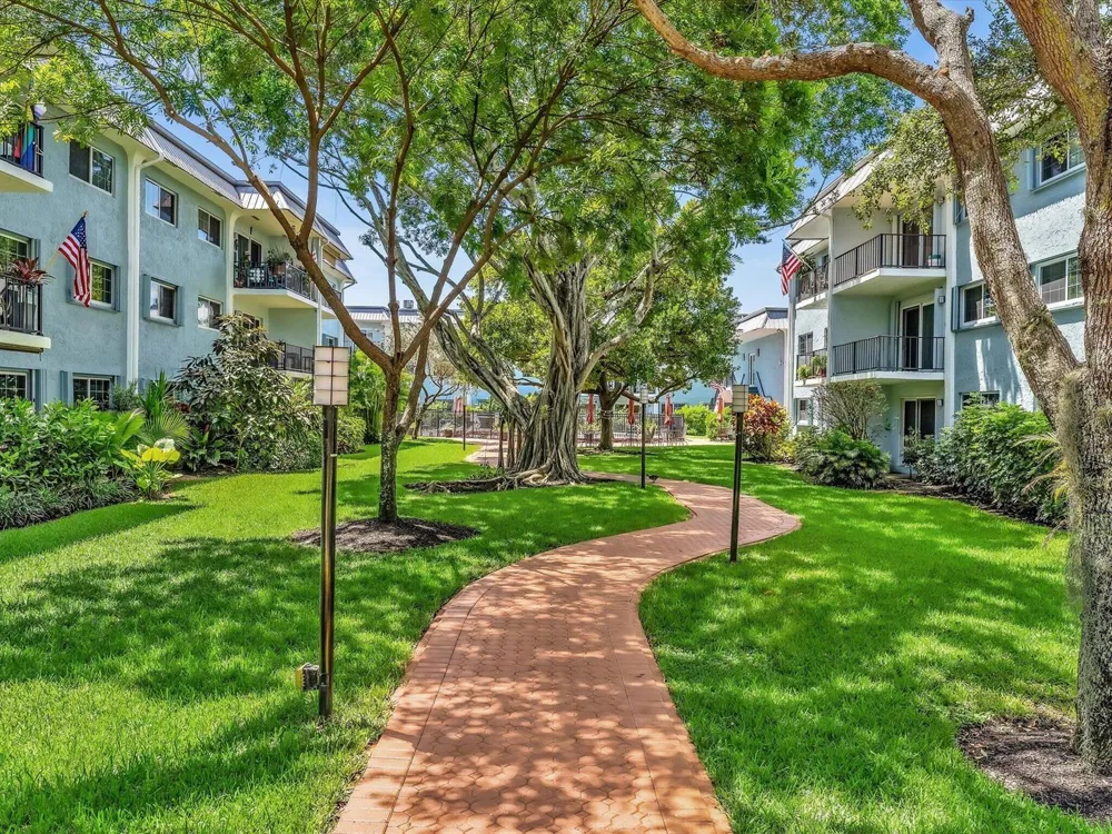 3002 NE 5th Terrace #105-B Wilton Manors, FL 33334