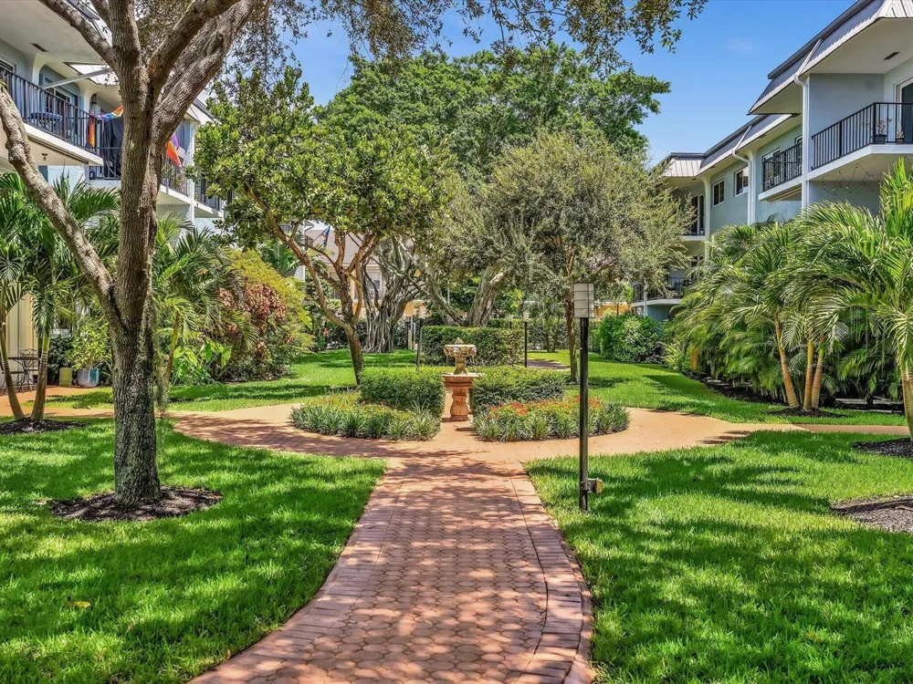 3002 NE 5th Terrace #105-B Wilton Manors, FL 33334