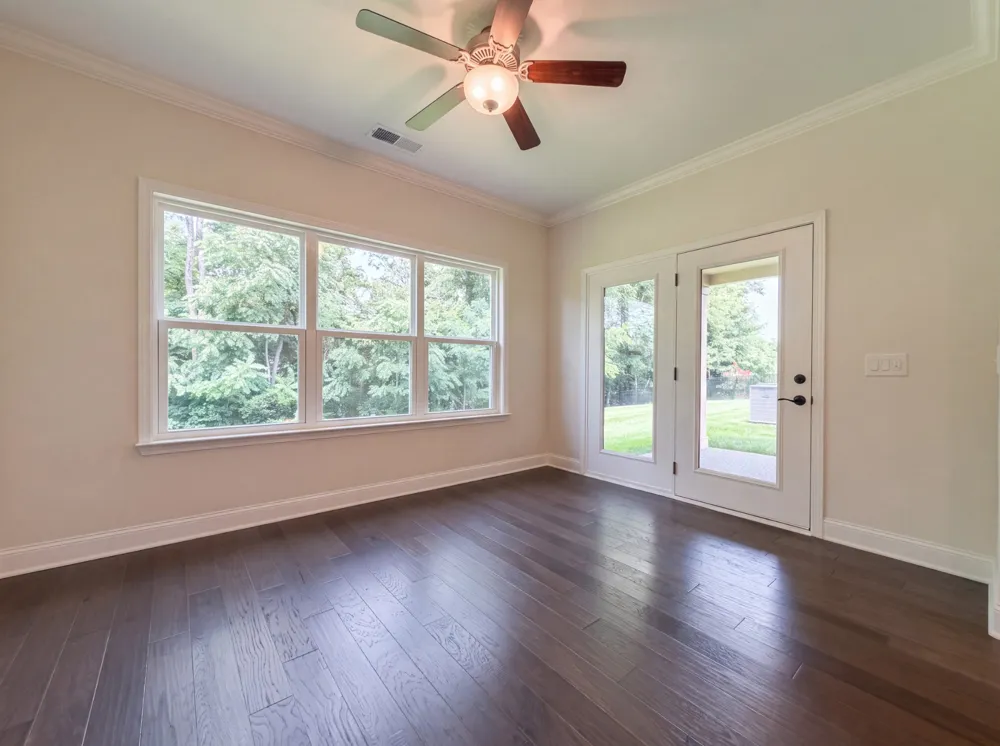914 Meadowcrest Way Lebanon, TN 37090