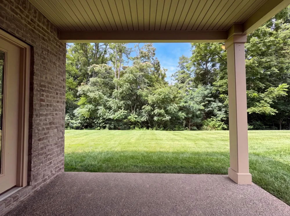 914 Meadowcrest Way Lebanon, TN 37090