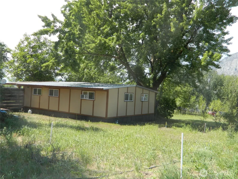 31676 G Highway 97 Tonasket, WA 98855