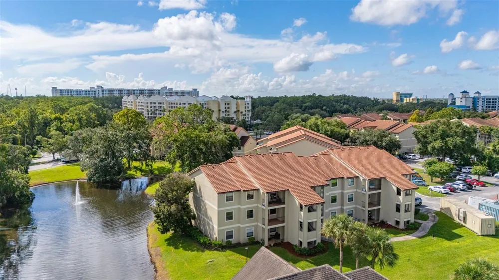 3038 PARKWAY BOULEVARD #306 Kissimmee, FL 34747