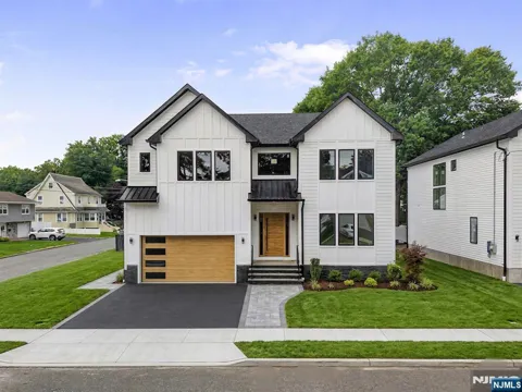 167 Palisades