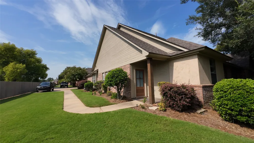 2050 Stockwell Road #4 Bossier City, LA 71111