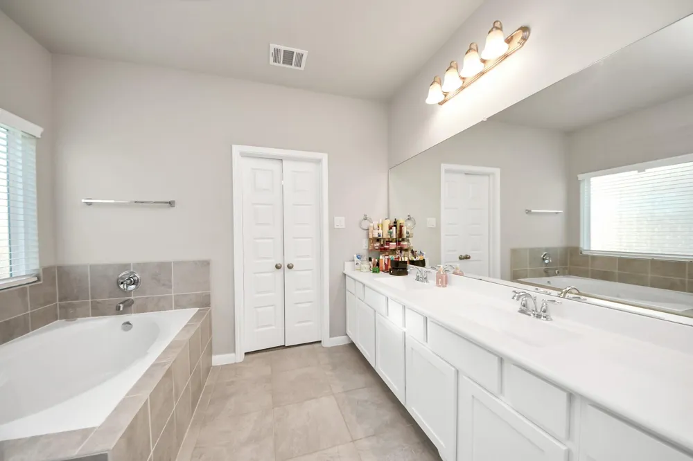 6302 Prince Place Drive Rosenberg, TX 77471