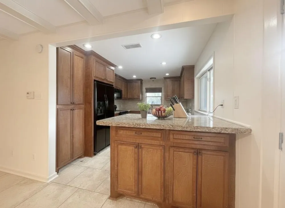 9655 Meadowcroft Drive Houston, TX 77063