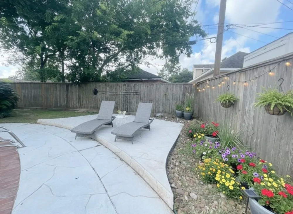 9655 Meadowcroft Drive Houston, TX 77063