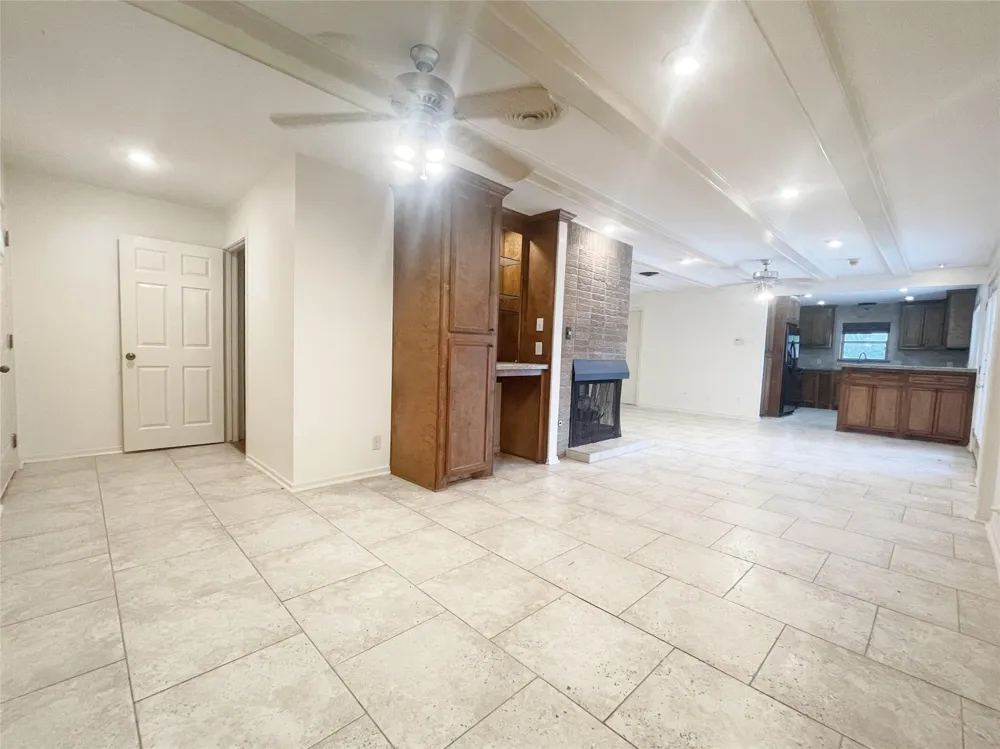 9655 Meadowcroft Drive Houston, TX 77063
