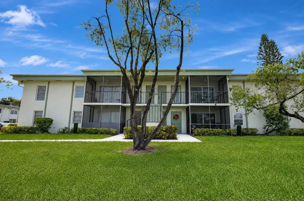 7547 S Oriole Boulevard #101 Delray Beach, FL 33446