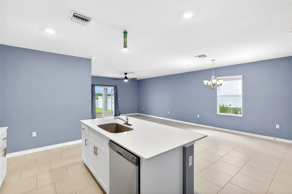 3809 AMBERSWEET CROSSING Parrish, FL 34219