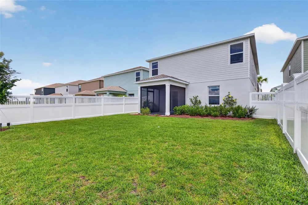 3809 AMBERSWEET CROSSING Parrish, FL 34219