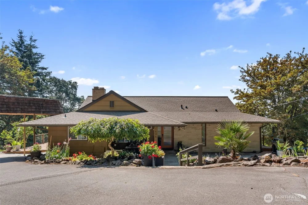 1606 SE Aust Manor Drive Chehalis, WA 98532