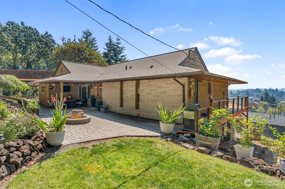 1606 SE Aust Manor Drive Chehalis, WA 98532